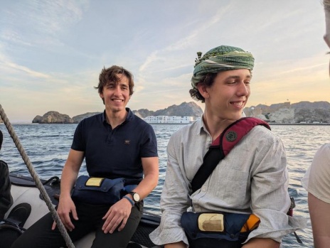 Erdélyi magyar egyetemista az Ománi Királyi Haditengerészet Shabab Oman II iskolahajójának útján vett részt